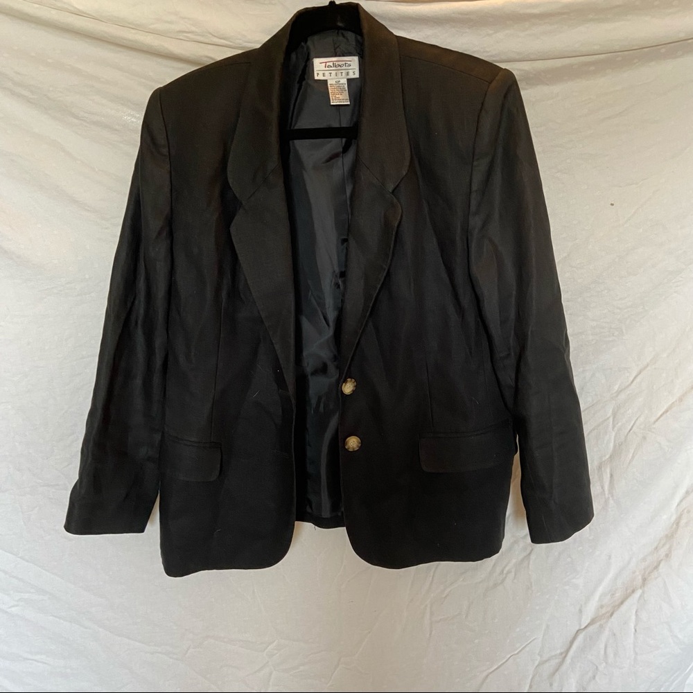 Black structured blazer